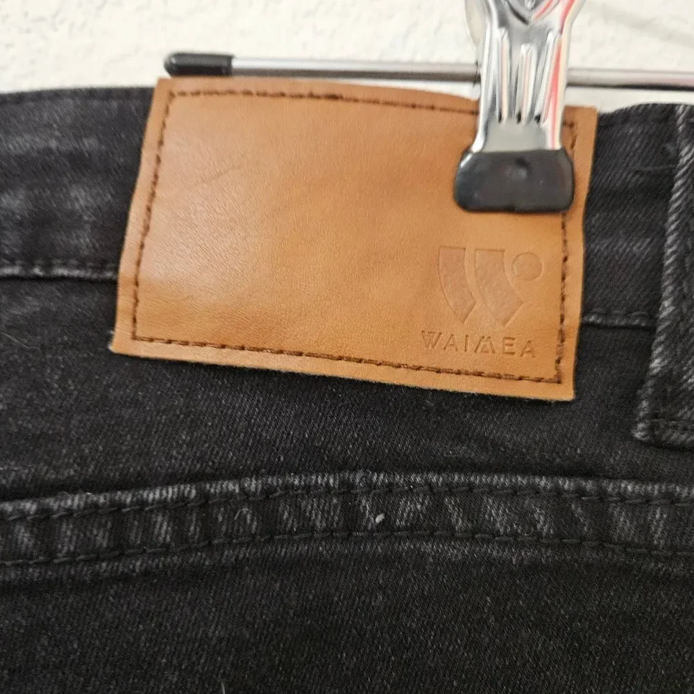 Waimea Graffiti Art Jeans Size 30 Men